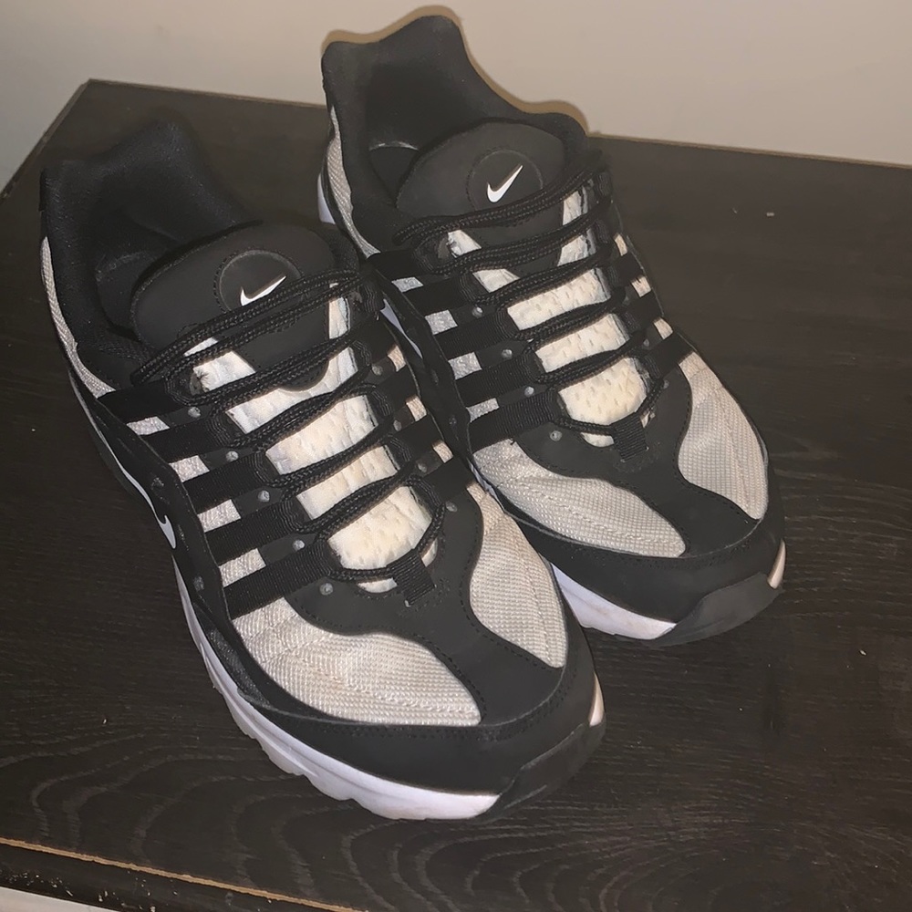 Nike Shoes size 8 mens